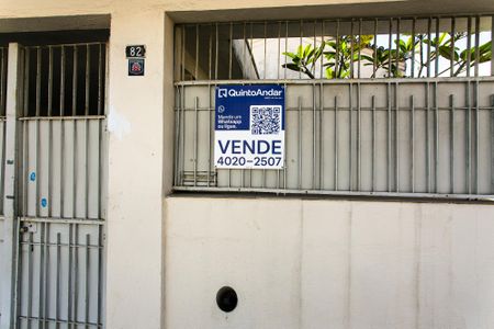 Casa à venda com 200m², 6 quartos e 1 vaga Casa à venda com 200m², 6 quartos e 1 vagaplaca ACBY-195