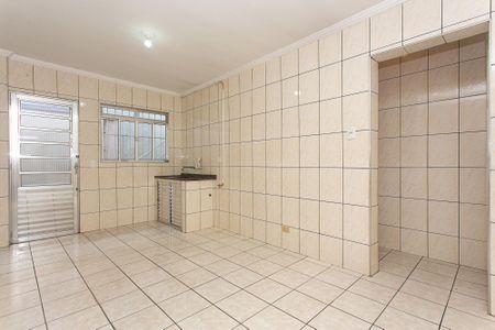 Casa à venda com 200m², 6 quartos e 1 vaga Casa à venda com 200m², 6 quartos e 1 vagaCasa 1 - Cozinha
