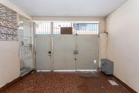 Casa à venda com 200m², 6 quartos e 1 vaga Casa à venda com 200m², 6 quartos e 1 vagaGaragem
