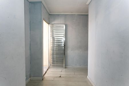 Casa à venda com 200m², 6 quartos e 1 vaga Casa à venda com 200m², 6 quartos e 1 vagaCasa 2 - Corredor
