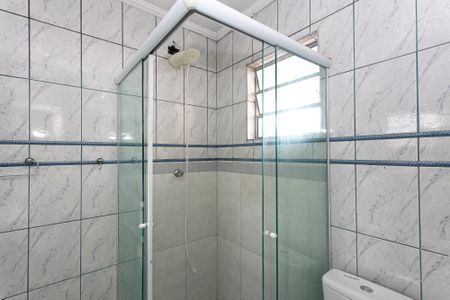Casa 2 - Banheiro 1 de casa à venda com 6 quartos, 200m² em Vila Moreira, São Paulo