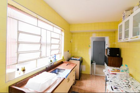 Casa à venda com 168m², 1 quarto e 1 vagaCozinha