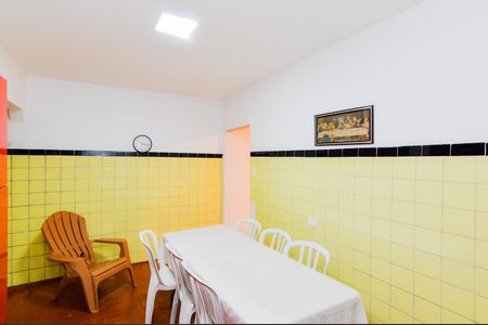 Casa à venda com 168m², 1 quarto e 1 vagaCopa