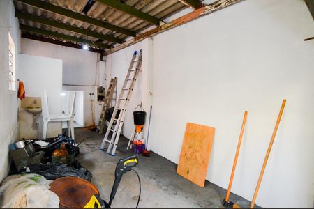 Casa à venda com 168m², 1 quarto e 1 vagaÁrea externa