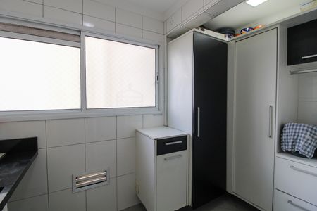 Apartamento para alugar com 90m², 3 quartos e 2 vagas Apartamento para alugar com 90m², 3 quartos e 2 vagasÁrea de Serviço