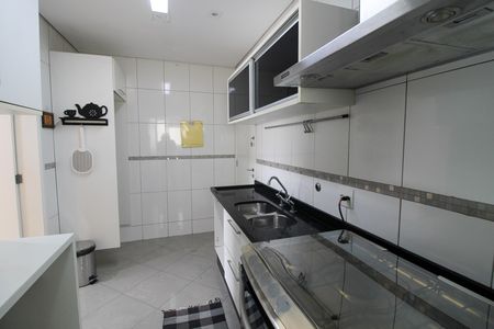 Apartamento para alugar com 90m², 3 quartos e 2 vagas Apartamento para alugar com 90m², 3 quartos e 2 vagasCozinha