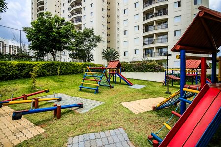 Apartamento para alugar com 90m², 3 quartos e 2 vagas Apartamento para alugar com 90m², 3 quartos e 2 vagasÁrea comum - Playground