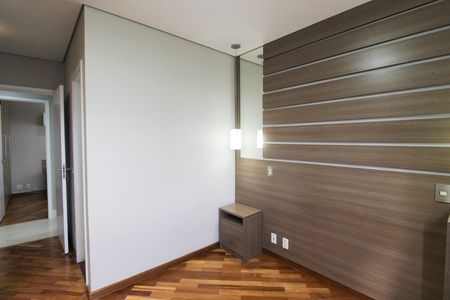 Quarto 1 de apartamento para alugar com 3 quartos, 90m² em Vila Lageado, São Paulo