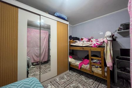 Casa de condomínio à venda com 239m², 5 quartos e 2 vagas Casa de condomínio à venda com 239m², 5 quartos e 2 vagasCasa 2 - Quarto