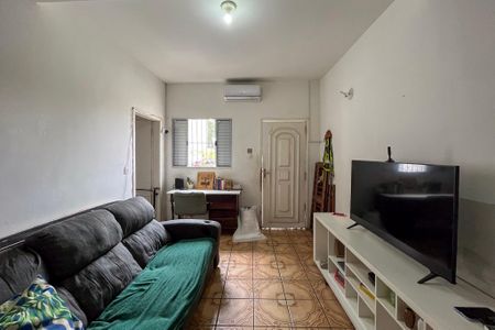 Casa 1 - Sala de casa de condomínio à venda com 5 quartos, 239m² em Vila Brasilina, São Paulo