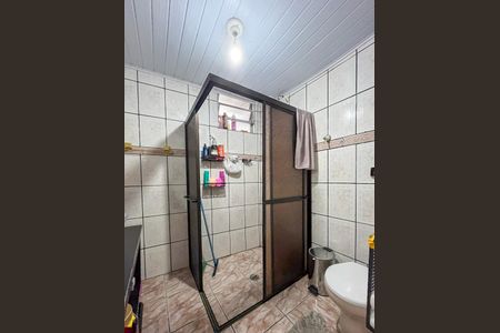 Casa de condomínio à venda com 239m², 5 quartos e 2 vagas Casa de condomínio à venda com 239m², 5 quartos e 2 vagasCasa 2 - Banheiro