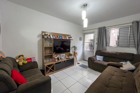 Casa de condomínio à venda com 239m², 5 quartos e 2 vagas Casa de condomínio à venda com 239m², 5 quartos e 2 vagasCasa 3 - Sala