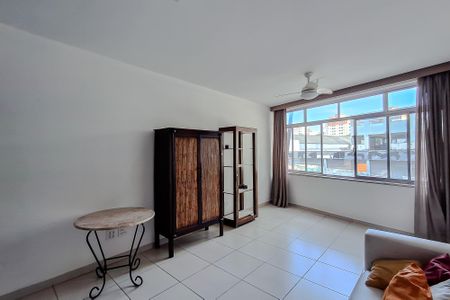 Sala/Quarto de kitnet/studio à venda com 1 quarto, 42m² em Liberdade, São Paulo