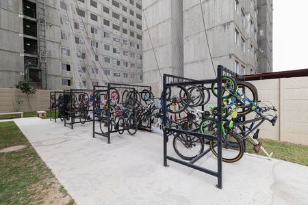 Apartamento à venda com 33m², 2 quartos e sem vaga Apartamento à venda com 33m², 2 quartos e sem vagaÁrea comum