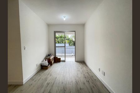 Apartamento para alugar com 72m², 3 quartos e 1 vaga Apartamento para alugar com 72m², 3 quartos e 1 vagaSala