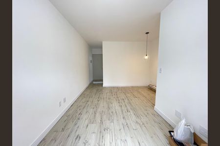 Sala de apartamento para alugar com 3 quartos, 72m² em Vila Lageado, São Paulo