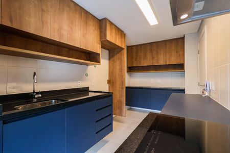 Apartamento para alugar com 145m², 3 quartos e 2 vagas
