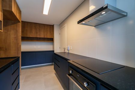 Apartamento para alugar com 145m², 3 quartos e 2 vagas