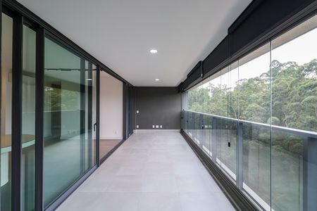 Apartamento para alugar com 145m², 3 quartos e 2 vagas