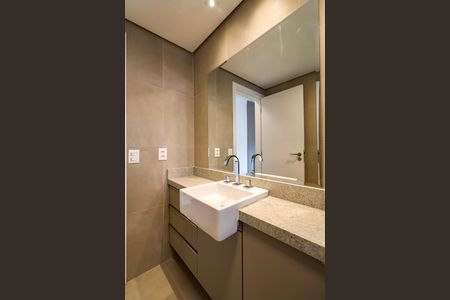 Apartamento para alugar com 145m², 3 quartos e 2 vagas