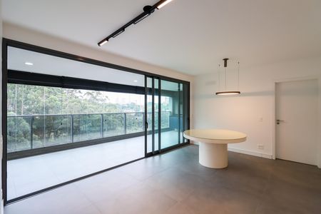 Apartamento para alugar com 145m², 3 quartos e 2 vagas