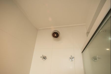 Apartamento para alugar com 250m², 3 quartos e 4 vagas Apartamento para alugar com 250m², 3 quartos e 4 vagasBanheiro da Suíte 3