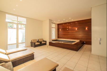 Apartamento para alugar com 250m², 3 quartos e 4 vagas Apartamento para alugar com 250m², 3 quartos e 4 vagasÁrea comum - Spa
