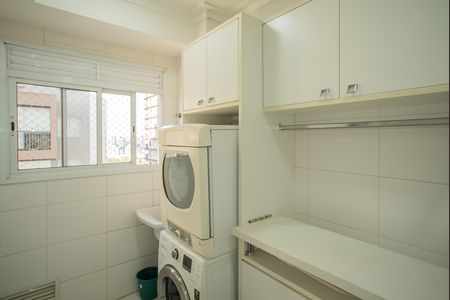 Apartamento para alugar com 250m², 3 quartos e 4 vagas Apartamento para alugar com 250m², 3 quartos e 4 vagasÁrea de Serviço