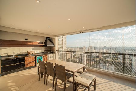 Apartamento para alugar com 250m², 3 quartos e 4 vagas Apartamento para alugar com 250m², 3 quartos e 4 vagasVaranda gourmet