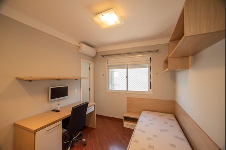 Apartamento para alugar com 250m², 3 quartos e 4 vagas Apartamento para alugar com 250m², 3 quartos e 4 vagasSuíte 2