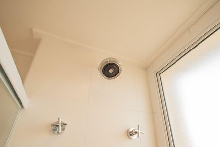 Apartamento para alugar com 250m², 3 quartos e 4 vagas Apartamento para alugar com 250m², 3 quartos e 4 vagasBanheiro da Suíte 2