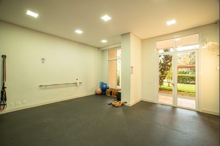 Apartamento para alugar com 250m², 3 quartos e 4 vagas Apartamento para alugar com 250m², 3 quartos e 4 vagasÁrea comum - Academia funcional