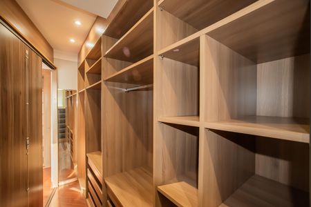 Apartamento para alugar com 250m², 3 quartos e 4 vagas Apartamento para alugar com 250m², 3 quartos e 4 vagasSuíte 3 - Closet