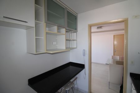 Apartamento à venda com 65m², 2 quartos e 1 vagaCozinha