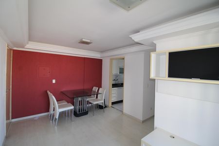 Apartamento à venda com 65m², 2 quartos e 1 vagaSala