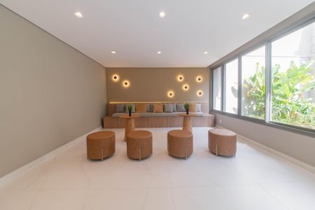 Apartamento à venda com 81m², 2 quartos e 1 vagaArea Comum