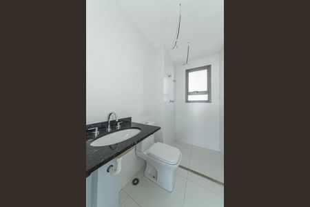 Apartamento à venda com 81m², 2 quartos e 1 vagaBanheiro da Suíte