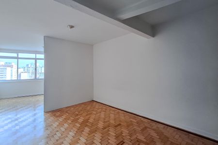 Studio para alugar com 42m², 1 quarto e sem vaga Studio para alugar com 42m², 1 quarto e sem vagaSala/Quarto