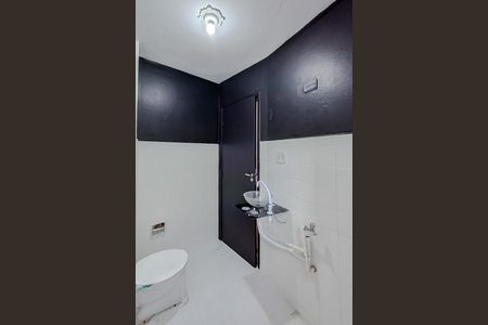 Studio para alugar com 42m², 1 quarto e sem vaga Studio para alugar com 42m², 1 quarto e sem vagaBanheiro
