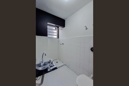 Studio para alugar com 42m², 1 quarto e sem vaga Studio para alugar com 42m², 1 quarto e sem vagaBanheiro