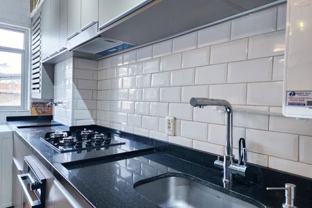 Apartamento à venda com 62m², 2 quartos e 1 vagaCozinha 