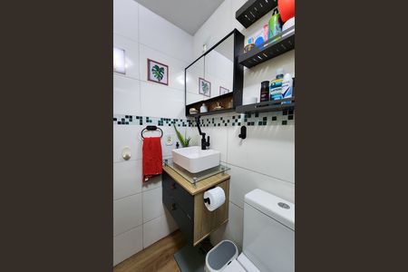 Apartamento à venda com 62m², 2 quartos e 1 vagaBanheiro 