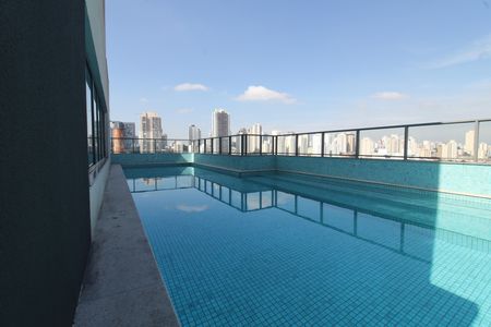 Studio à venda com 22m², 1 quarto e sem vagaÁrea comum - Piscina