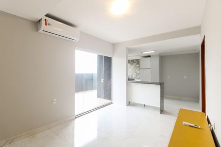 Sala  de apartamento para alugar com 2 quartos, 62m² em Vila Esperança, São Paulo