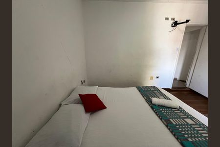Casa para alugar com 450m², 5 quartos e 8 vagasQuarto 4
