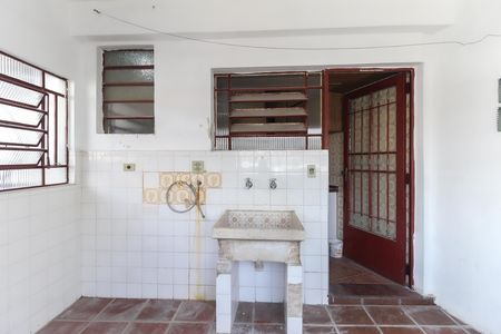 Casa para alugar com 115m², 2 quartos e 2 vagas Casa para alugar com 115m², 2 quartos e 2 vagasÁrea de Serviço