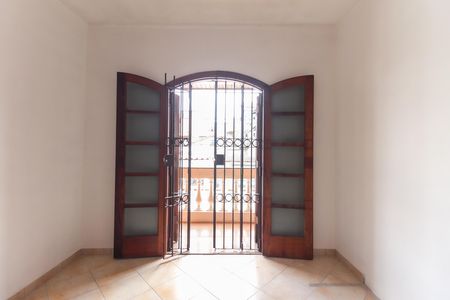 Casa para alugar com 115m², 2 quartos e 2 vagas Casa para alugar com 115m², 2 quartos e 2 vagasQuarto 2