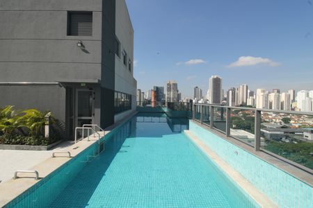 Studio à venda com 22m², 1 quarto e sem vagaÁrea comum - Piscina