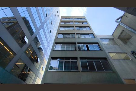 Studio à venda com 42m², 1 quarto e sem vaga Studio à venda com 42m², 1 quarto e sem vagaFachada interna