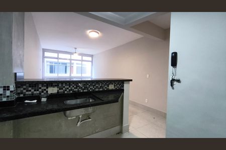 Studio à venda com 42m², 1 quarto e sem vaga Studio à venda com 42m², 1 quarto e sem vagaCozinha